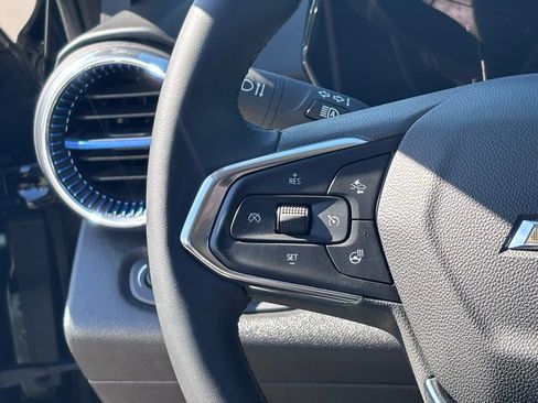 New 2025 Chevrolet Trax LT w/ LT Convenience Package image 34