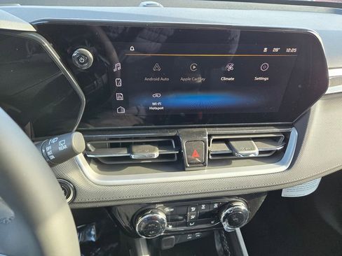 New 2026 Chevrolet TrailBlazer LT w/ Convenience Package image 7