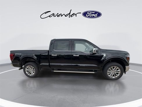 New 2025 Ford F150 Lariat w/ Equipment Group 502A High image 9