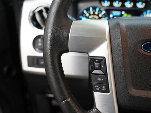 Used 2014 Ford F150 Platinum image 13