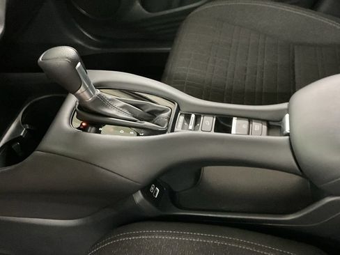 Certified 2023 Honda HR-V LX image 18