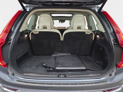 Used 2019 Volvo XC90 T6 Inscription w/ Protection Package Premier image 16
