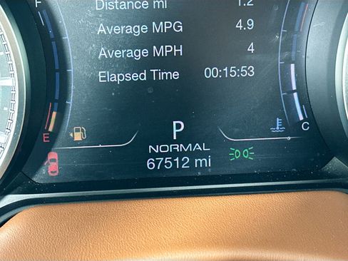Used 2022 Maserati Levante GT AWD/4WD image 47
