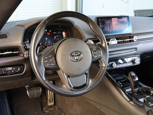 Used 2022 Toyota Supra image 17