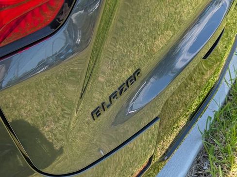 Used 2019 Chevrolet Blazer RS FWD image 4