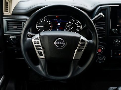 Certified 2023 Nissan Titan SV w/ Accessory Utility Package image 11