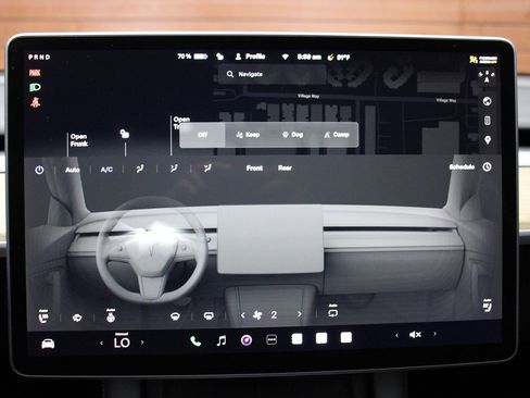 Used 2023 Tesla Model 3 Standard Range image 22