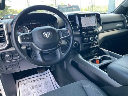 Used 2022 RAM 1500 Big Horn AWD/4WD image 12