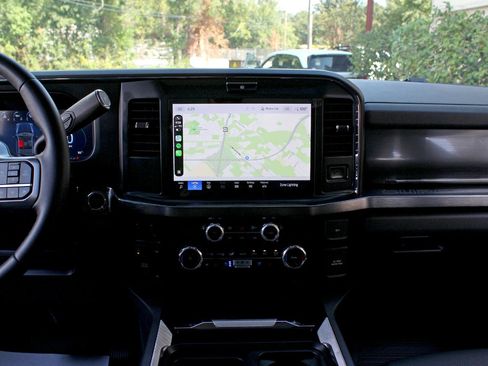 Used 2025 Ford F250 Lariat AWD/4WD image 30