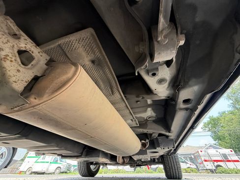 Used 2013 Toyota RAV4 Limited FWD image 31