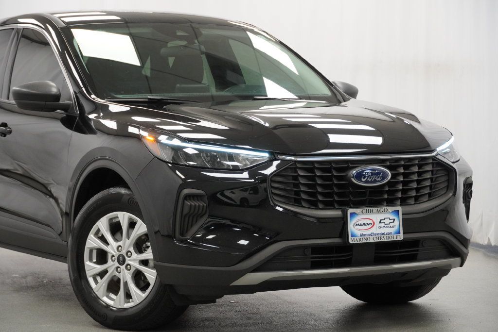 Used 2024 Ford Escape Active AWD/4WD image 10
