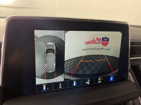 Used 2024 Chevrolet Tahoe Z71 w/ Luxury Package image 25