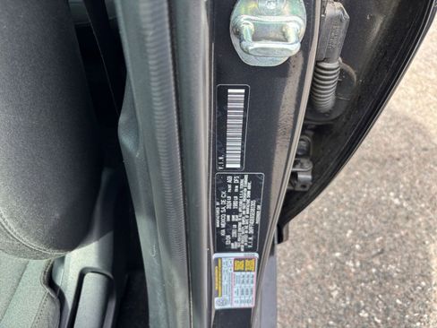 Used 2025 Kia K4 FWD image 28