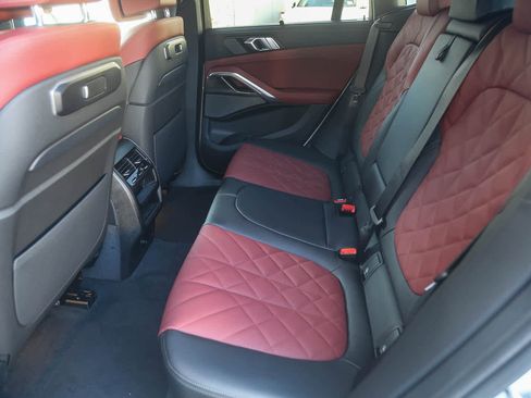 New 2026 BMW X6 M60i w/ Executive Package image 15