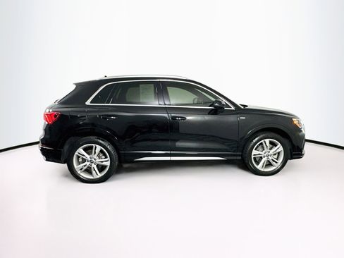 Used 2019 Audi Q3 2.0T Premium w/ Convenience Package AWD/4WD image 10