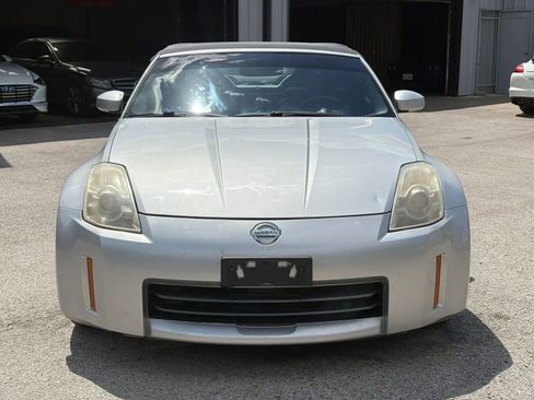 Used 2006 Nissan 350Z Touring RWD image 11
