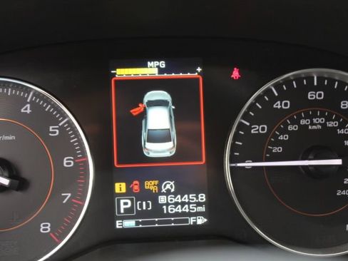 Used 2023 Subaru Crosstrek 2.5i Limited w/ Moonroof Package image 21