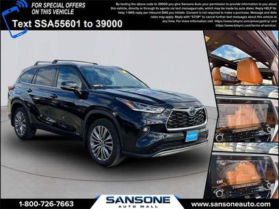 Certified 2022 Toyota Highlander Platinum