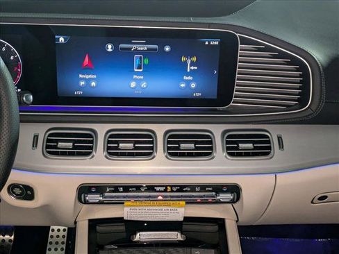 New 2026 Mercedes-Benz GLS 580 GLS 580 image 15