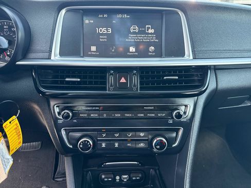Used 2020 Kia Optima LX FWD image 19