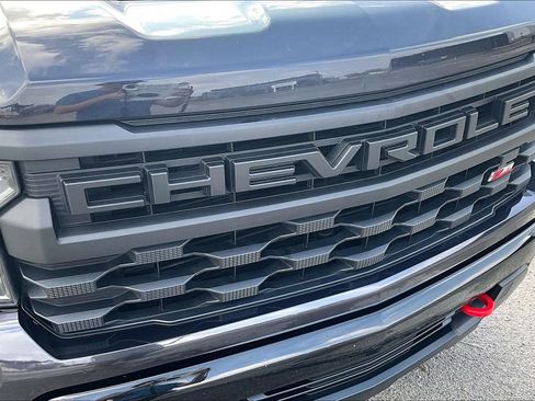 Used 2022 Chevrolet Silverado 1500 Custom Trail Boss AWD/4WD image 31