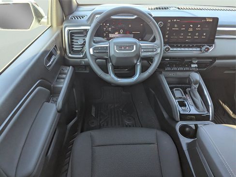 New 2026 GMC Canyon Elevation w/ Convenience Package image 15