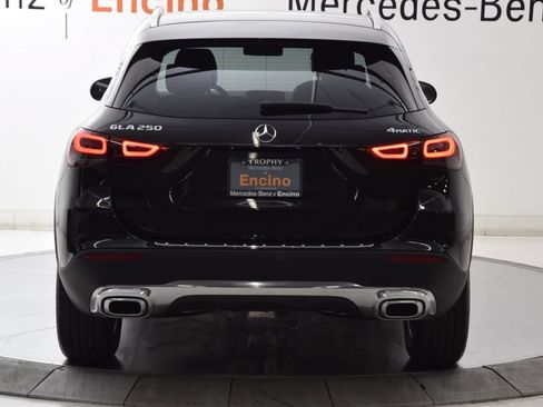 Used 2021 Mercedes-Benz GLA 250 4MATIC image 5