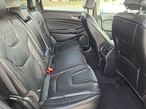 Used 2024 Ford Edge Titanium AWD/4WD image 29