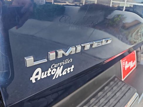 Used 2019 RAM 1500 Limited AWD/4WD image 32