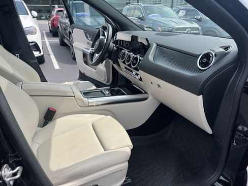 Certified 2026 Mercedes-Benz GLA 250 image 34