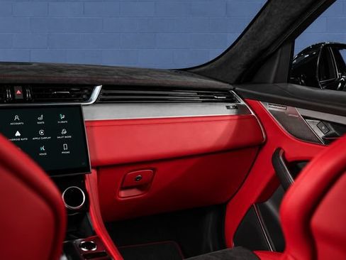 Used 2022 Jaguar F-PACE SVR AWD/4WD image 19