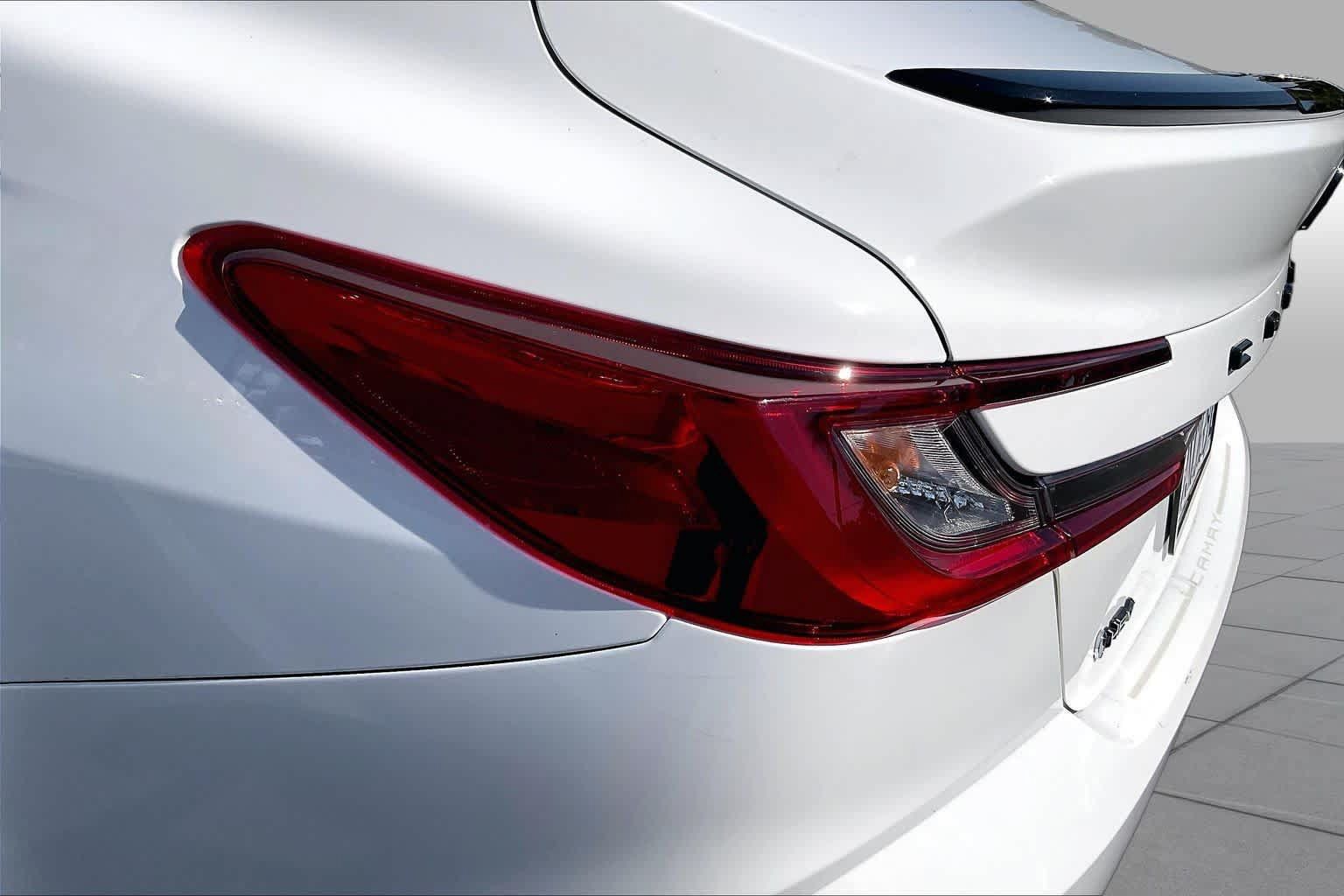Used 2025 Toyota Camry LE FWD image 28