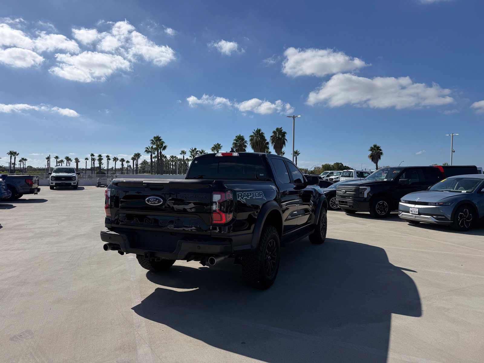 Used 2025 Ford Ranger Raptor AWD/4WD image 3