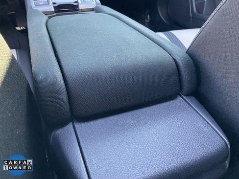 Used 2019 Honda Civic EX image 45