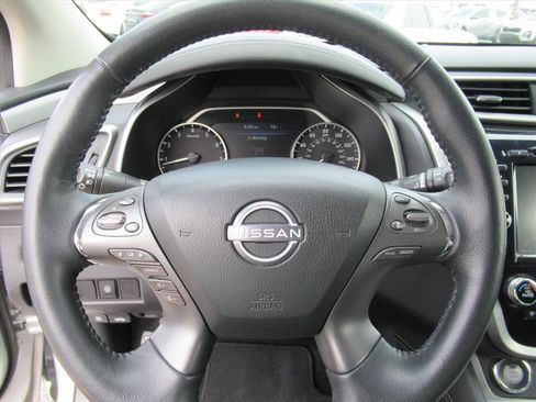 Used 2023 Nissan Murano SV image 22