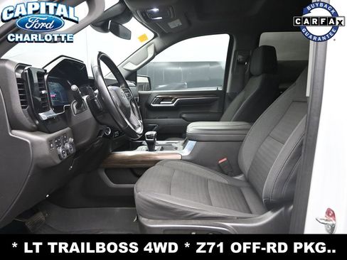 Used 2023 Chevrolet Silverado 1500 LT Trail Boss w/ Protection Package image 10