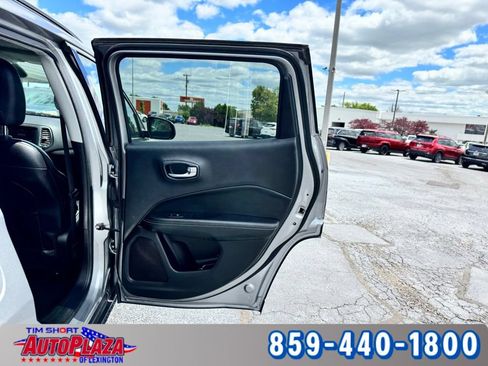 Used 2020 Jeep Compass Latitude FWD image 44