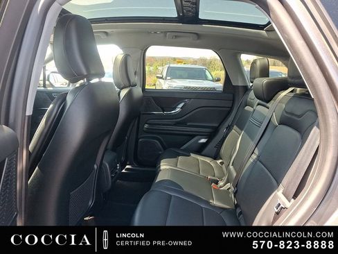 Certified 2022 Lincoln Corsair Reserve w/ Equipment Group 201A AWD/4WD image 10