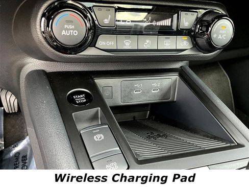 Certified 2026 Nissan Kicks SV w/ SV Premium Package AWD/4WD image 15