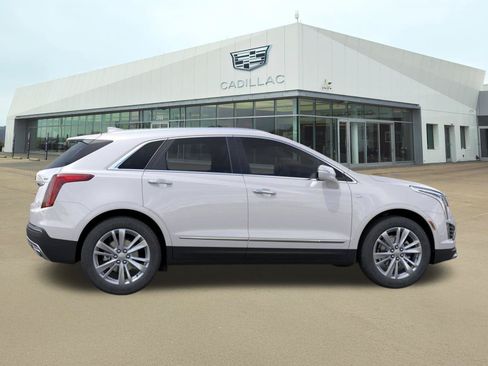 New 2026 Cadillac XT5 Premium Luxury w/ Driver Assist Package FWD image 5
