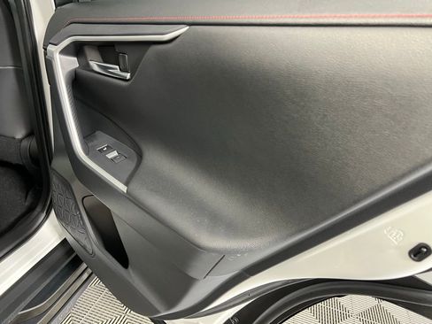 Used 2025 Toyota RAV4 XSE image 32