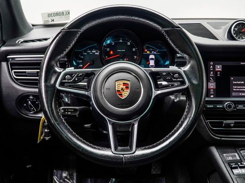 Used 2019 Porsche Macan image 15