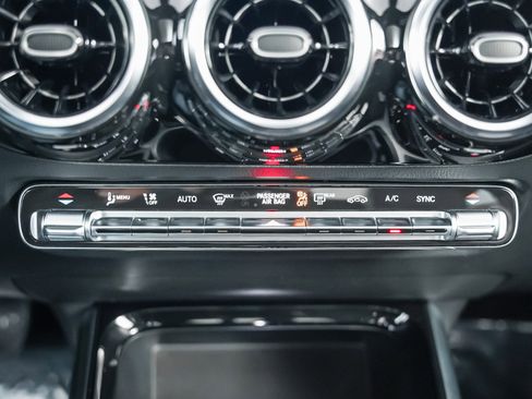 Certified 2026 Mercedes-Benz GLA 250 image 20