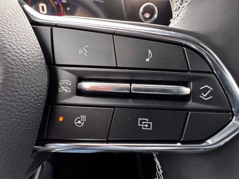 New 2026 Chevrolet Traverse LT w/ Driver Confidence Package image 25