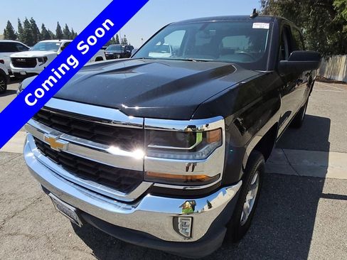 Used 2017 Chevrolet Silverado 1500 LT w/ All Star Edition RWD image 2