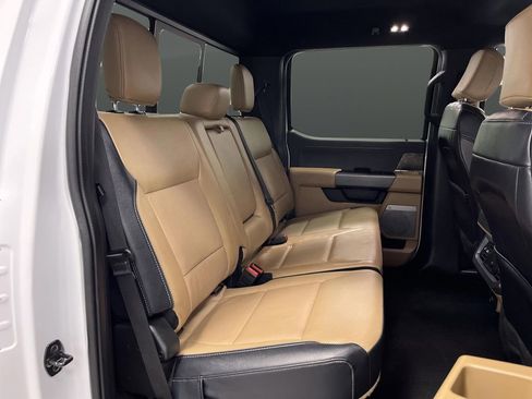 Used 2024 Ford F250 Lariat w/ Lariat Ultimate Package image 36