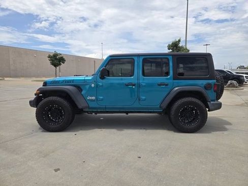 Used 2020 Jeep Wrangler Unlimited Sport S AWD/4WD image 4