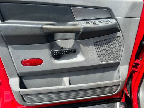 Used 2008 Dodge Ram 1500 Truck ST RWD image 8