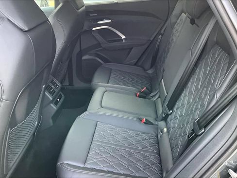 New 2026 Audi SQ5 Premium Plus AWD/4WD image 19