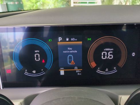 New 2026 Hyundai Tucson SEL Plus w/ Tow & Go Package FWD image 36